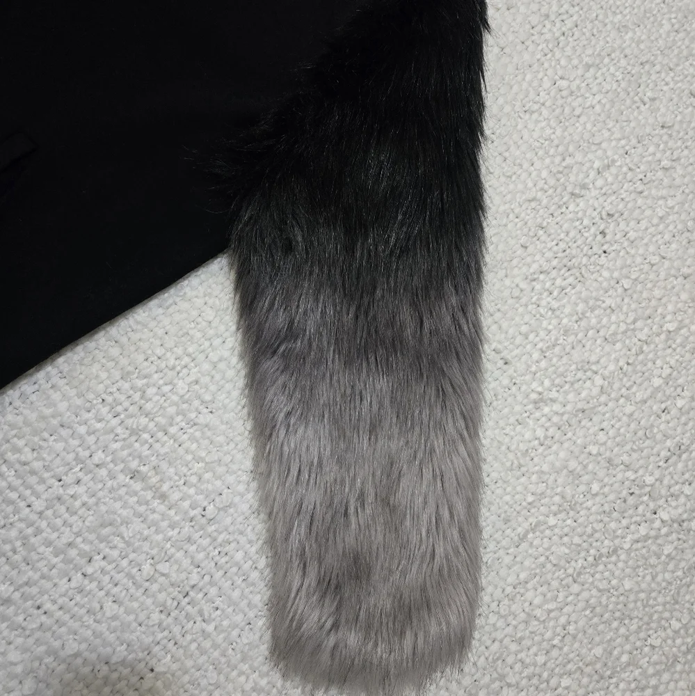 ZARA Black Zippered Hoodie Sweater Black Gray Ombre Faux Fur Sleeves Medium - Picture 11 of 15